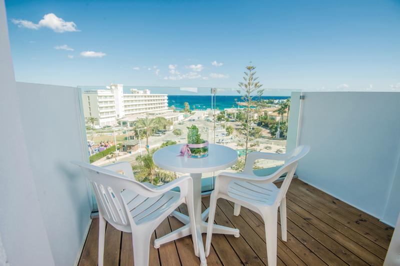 Alva Hotel Apartments Protaras Dış mekan fotoğraf